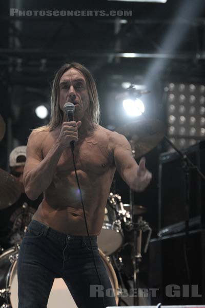 IGGY POP AND THE STOOGES - 2007-09-15 - LA COURNEUVE - Parc Departemental - Grande Scene - 